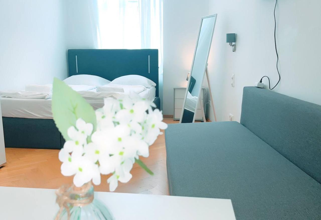 Deluxe Double Room Kp Vídeň Exteriér fotografie